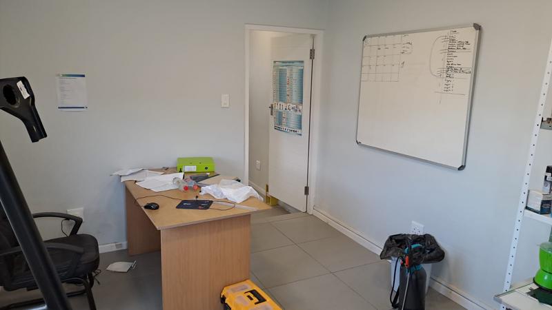 To Let commercial Property for Rent in Cotswold Eastern Cape